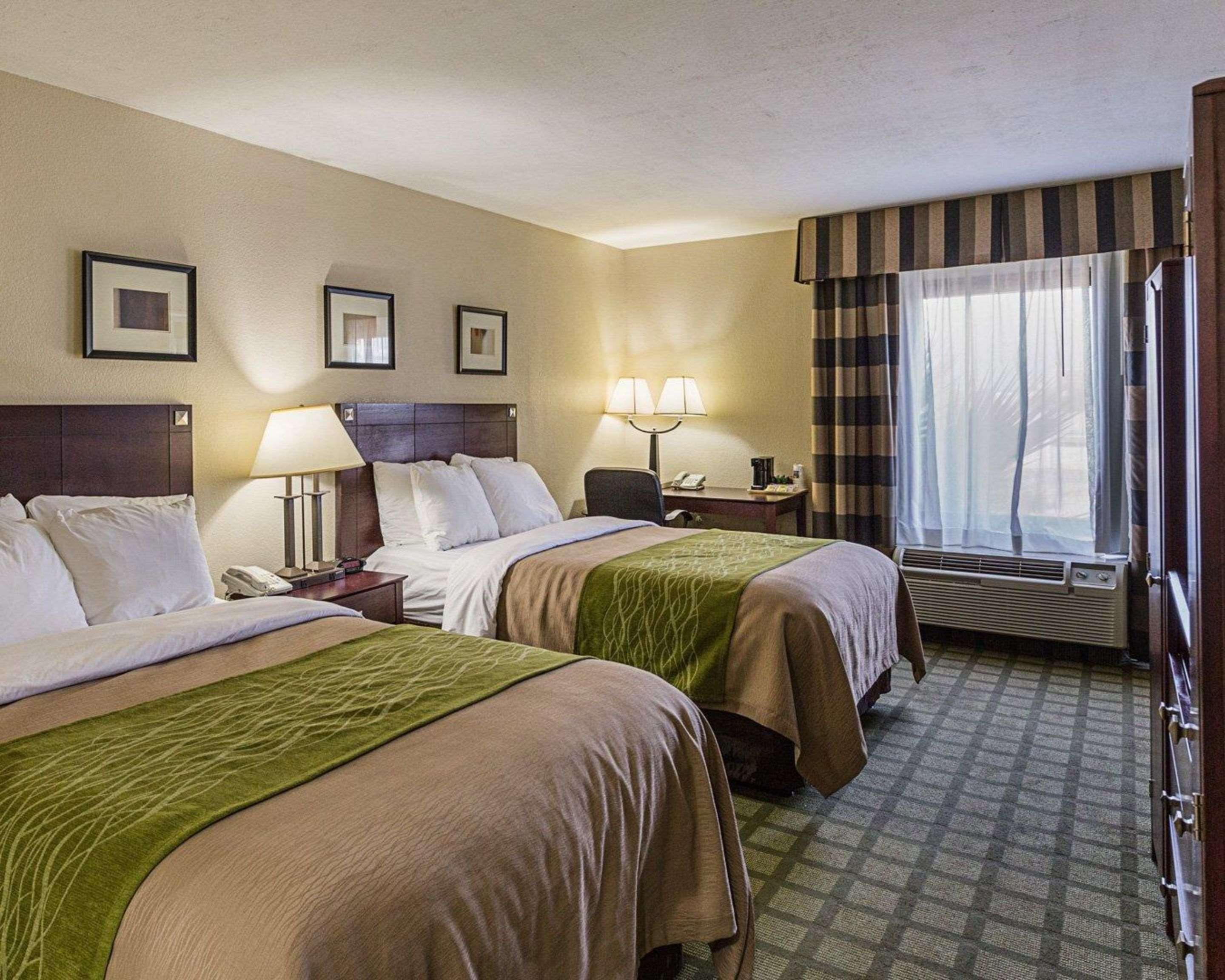 Inn Comfort Southwest Fwy At Westpark 3*